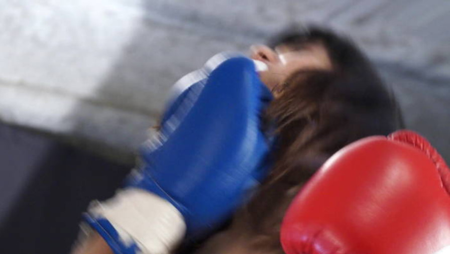 逢沢るる,ボクシング,ミックスファイト,ダウンシーン,動画