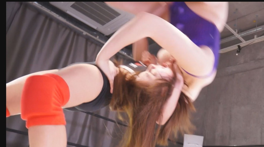 トップレス,高身長,低身長,身長差,キャットファイト